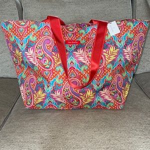 Vera Bradley NEW (NWT) Lighten Up Large Family Tote Paisley in Paradise